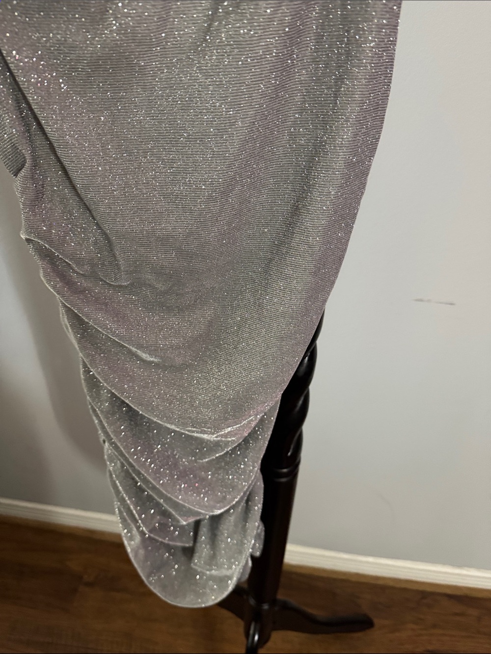 Silver One-Shoulder Ruched Sparkle Dress - Picture 5 of 7